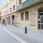 Cozy And Quiet In Trendy Sants