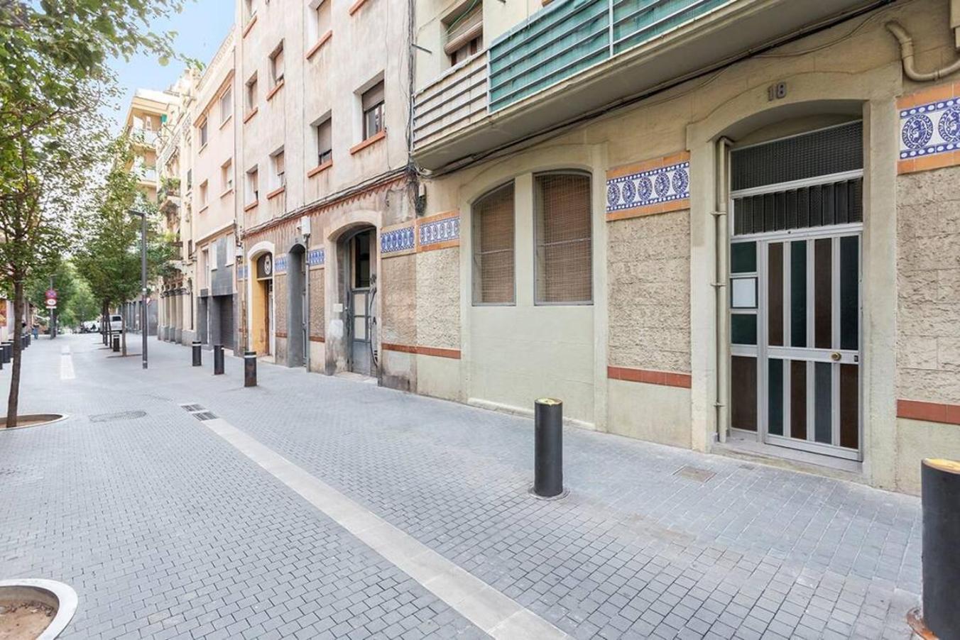 Cozy And Quiet In Trendy Sants Appartement *